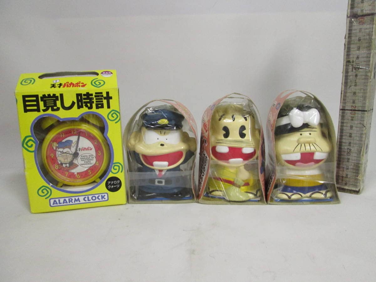 レトロ天才バカボンしゃべる貯金箱　パパ　本官 昭和レトロ 天才バカボン 本官さん おまわりさん 貯金箱 激レア レトロ